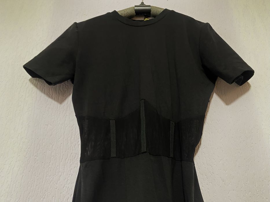 Черна вталена рокля Velmerto