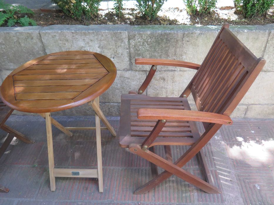 Тиково дърво-2бр.столове и маса-сгъваеми,Скандинавски дизаин