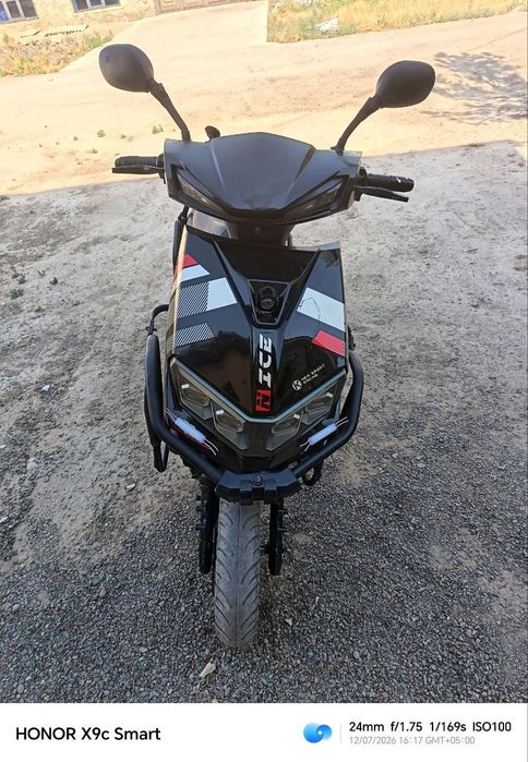 Narxi 300$ kelishiladigan joyi bor aybi yo