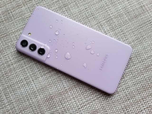 Samsung Galaxy S21 FE