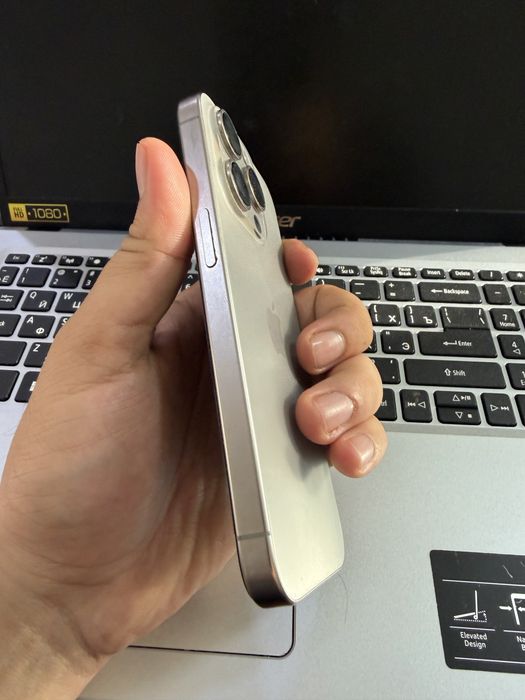 Iphone 15 pro 256gb