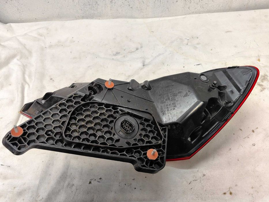 Оригинален стоп Мерцедес 213  Mercedes E 213 Face Led