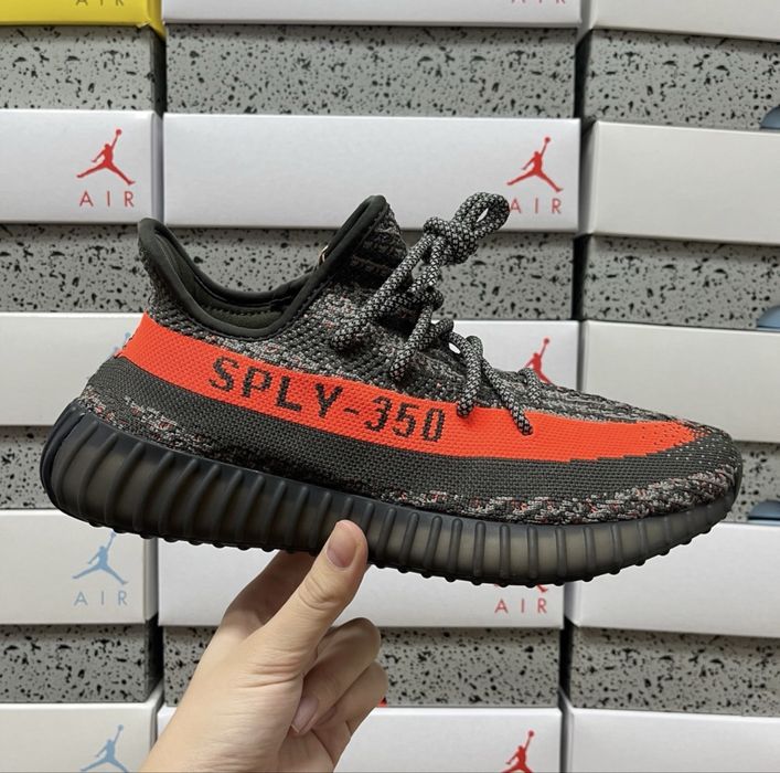 yeazzy 350 V2 Premium