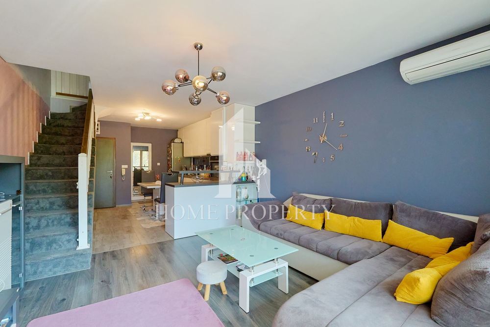 Дава се под наем Тристаен апартамент в София, Павлово - 130 кв.м за 950 € - Снимка #2