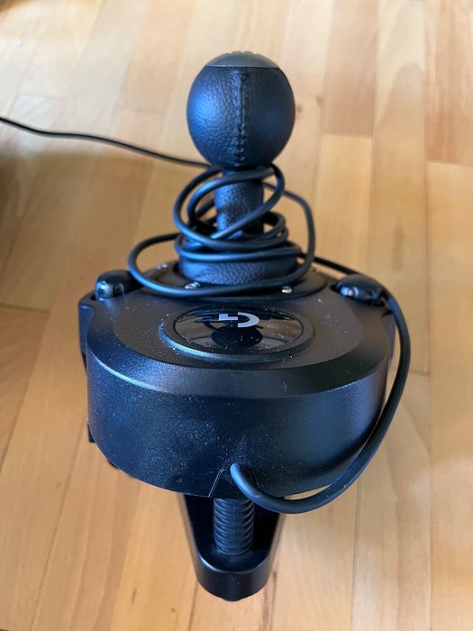 Logitech G920 Driving force Steering wheel + Shifter