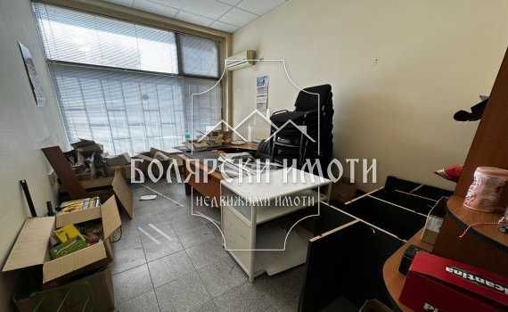 Дава се под наем Офис в Велико Търново, Център - 123 кв.м за 100000 € - Снимка #9
