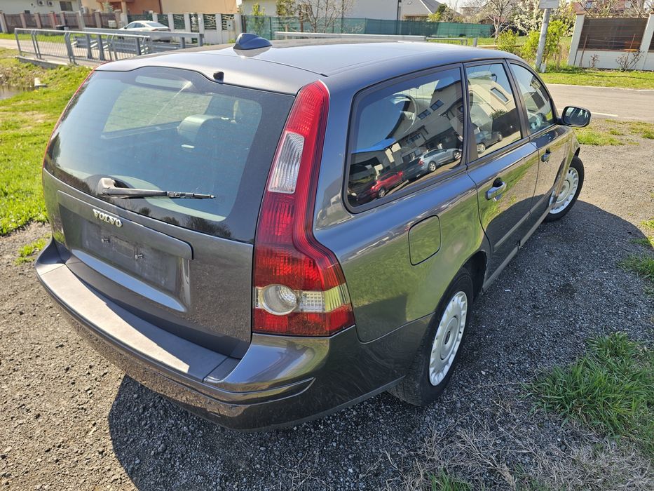 Volvo v50 1.6d 109cp