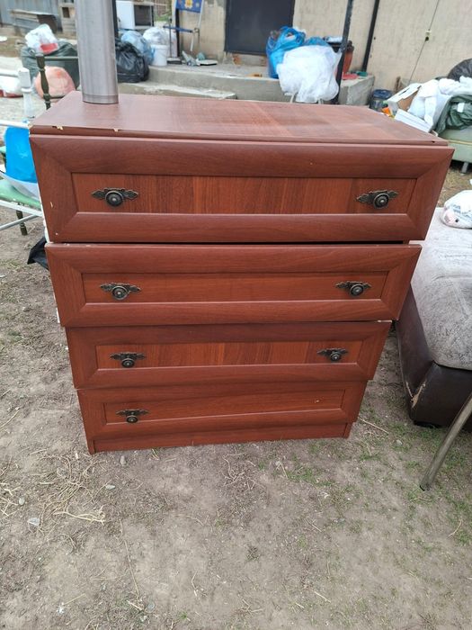 Продам шкаф и комод