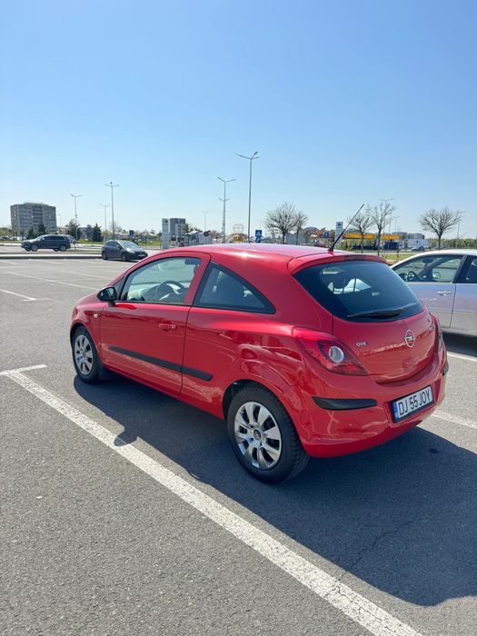 Vand opel corsa 2007 cutie automata
