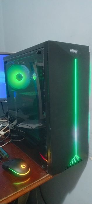 Vand unitate pc  calculator gaming Roblox , Minecraft , GTA