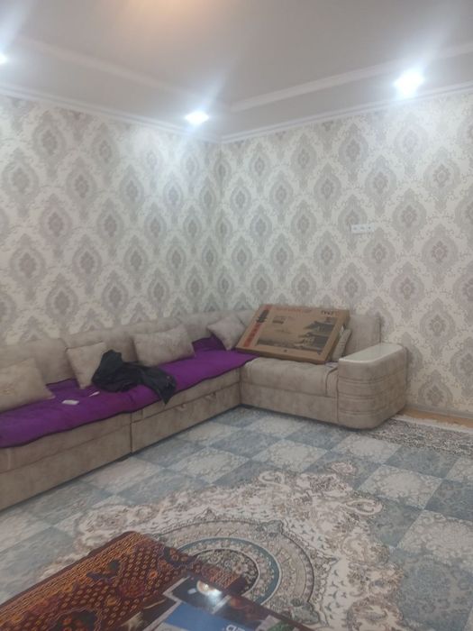2 xonali uynijaraga beriladi.  Tantana, Registon
