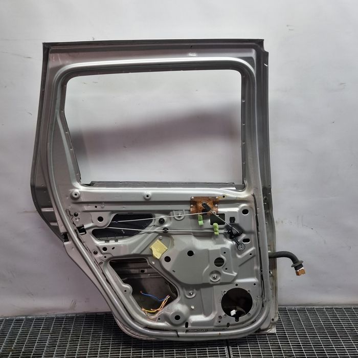Usa Stanga Spate Dacia Duster 2010 - 2013 SUV 4 Usi Grey Tek23 (1366) Puțin lovita Garantie