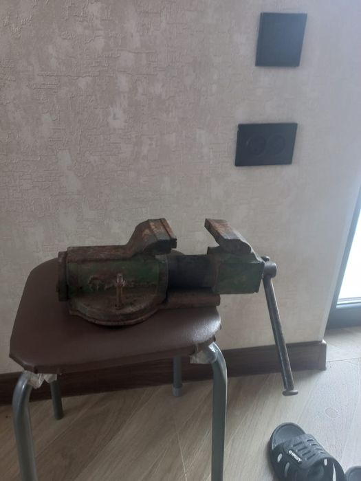 Тиски багасы 20 мын тг