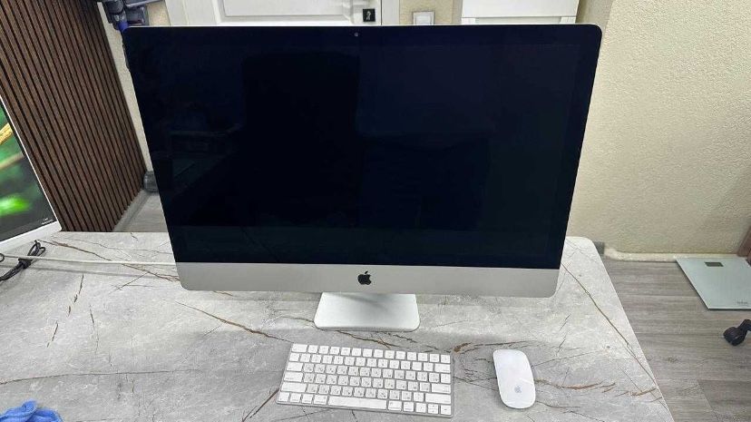 Продам IMac 27 Retina 4K 2015 года СРОЧНО!