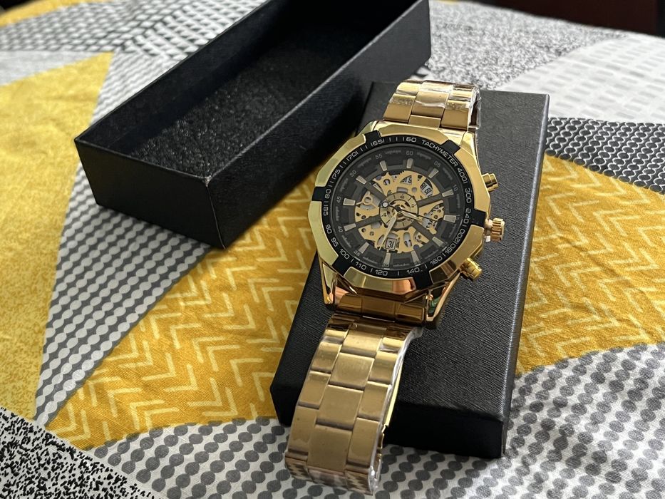 Ceas Skeleton Tachymeter NOU Gold Sapphire Barbat
