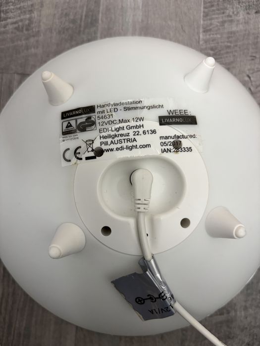 Incărcător telefon wireless si lampă RGB
