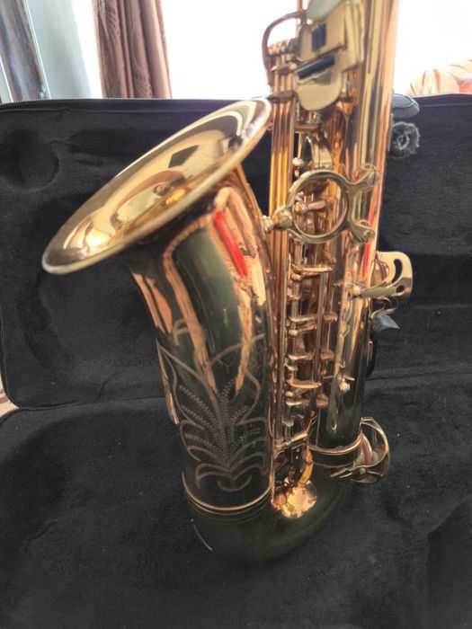 Saxofon Alto LINDO – Pachet Complet Începători / Sunet Excelent & Stare Top