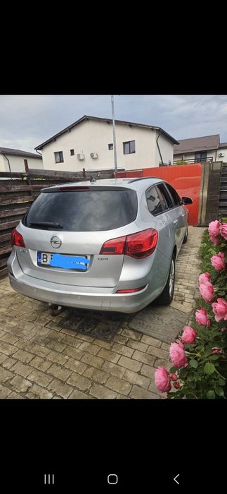 OPEL Astra 2011 — imagine 2