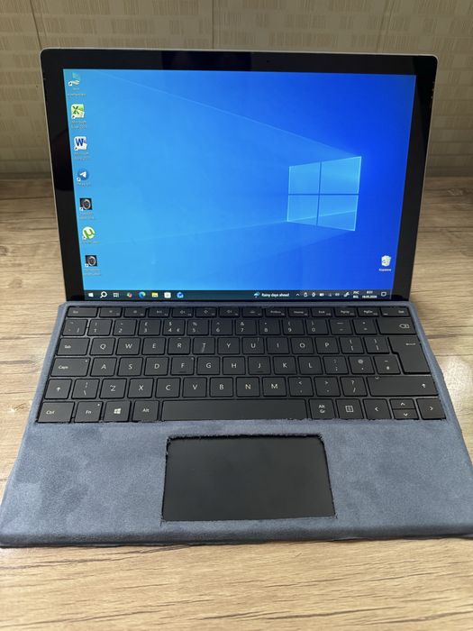 Microsoft surface 5 pro