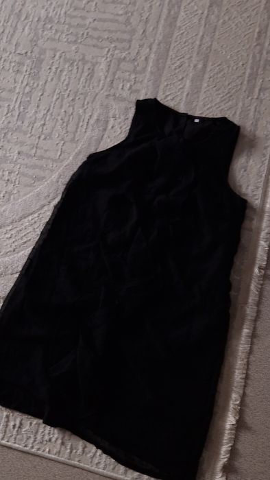 Отдам пакет вещей