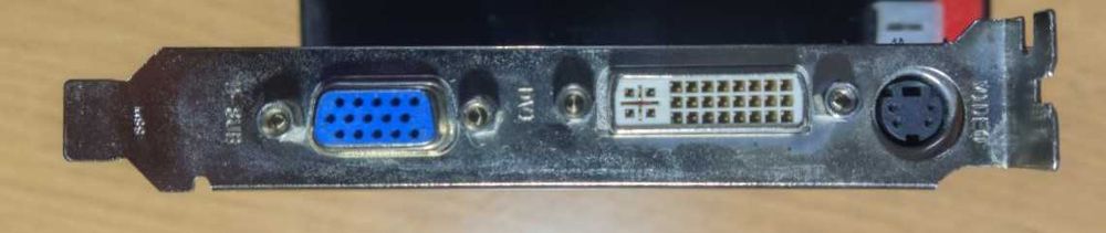 Geforce 6600 (PCI-e)