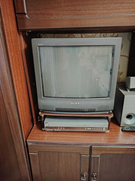 Продам телевизор за 5000 т.