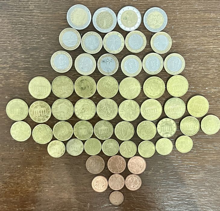 Vând colecție de monede