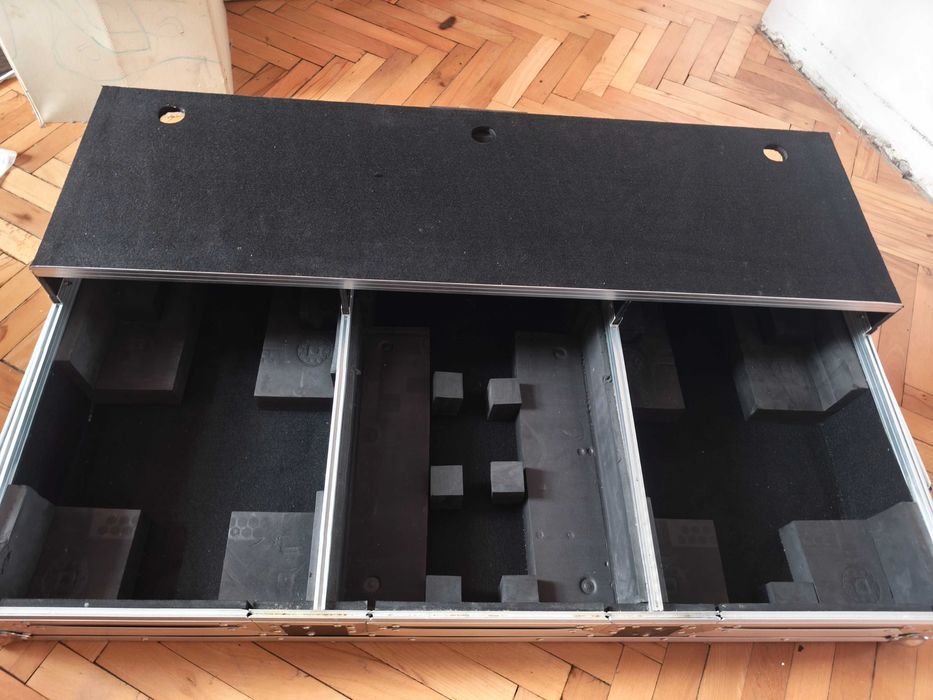 Magma Multi Format Player/Mixer Workstation Coffin Case НОВ