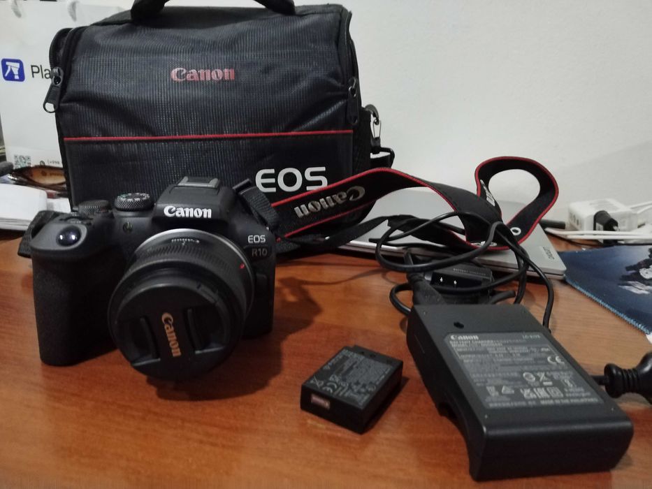 Фотоаппарат CANON EOS R10