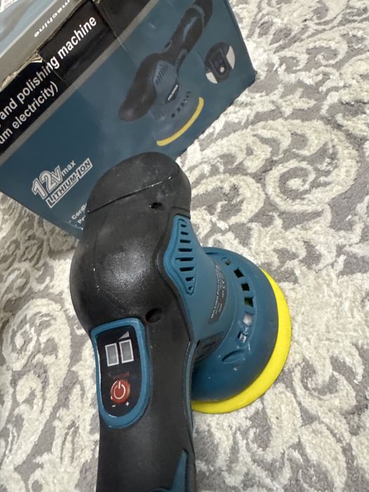 Продам полировочную машинку
