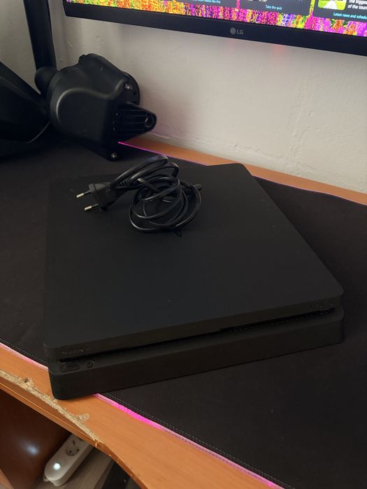 PS4 Slim negru + cablu alimentare + HDMI, funcțional