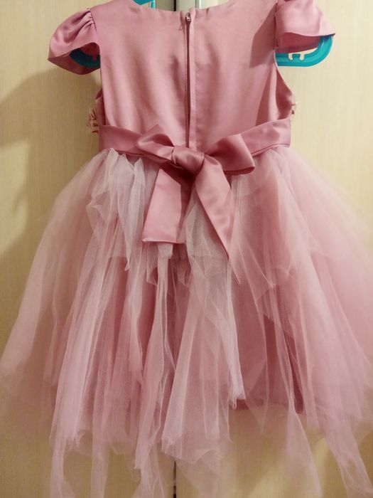 Продам    Платье