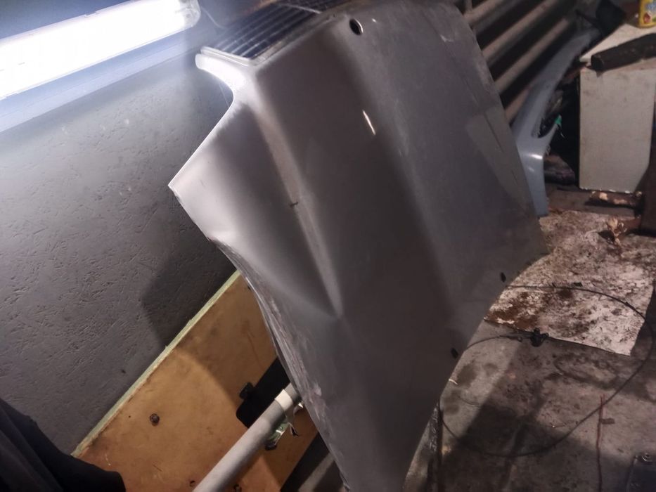 Запчасти на Mersedes C220