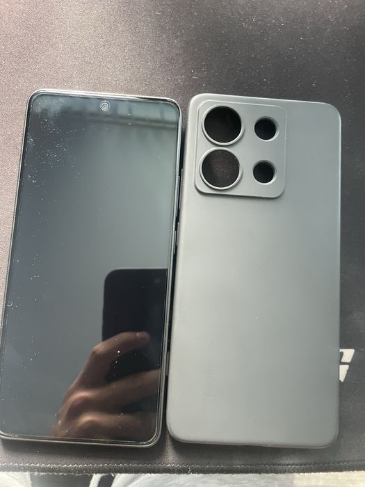 Телефон Redmi Note 13