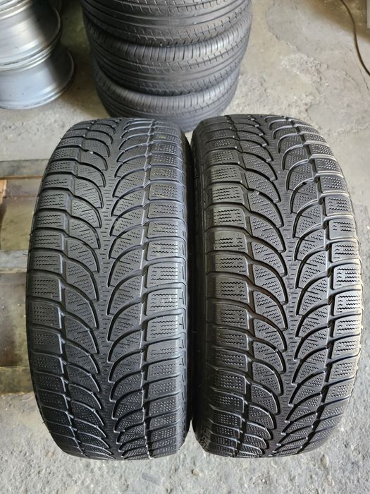 2 anvelope iarna 215 60 17 Bridgestone