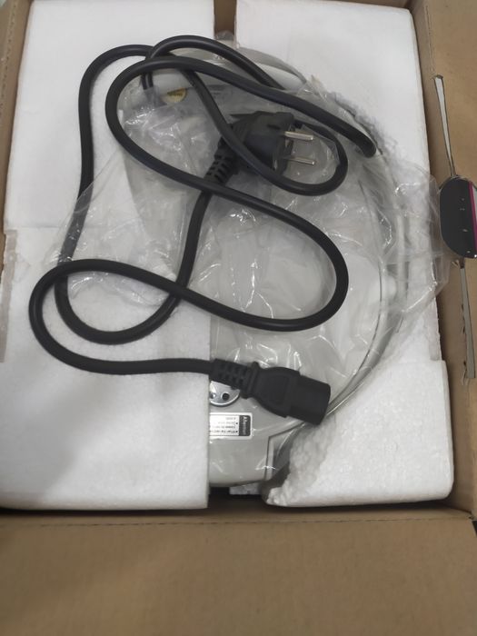 Чайник-термопот Maxwell