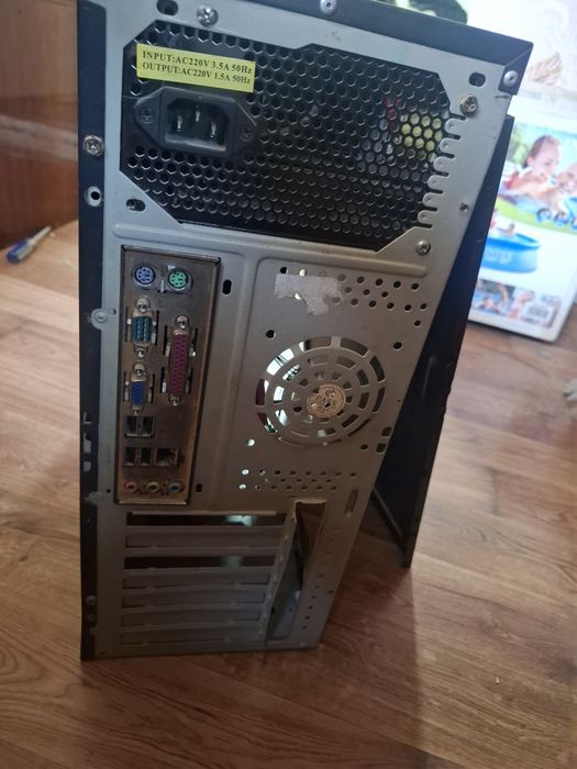 Продам блок питания ATX 450P, 220V, провода целые, не проверялся