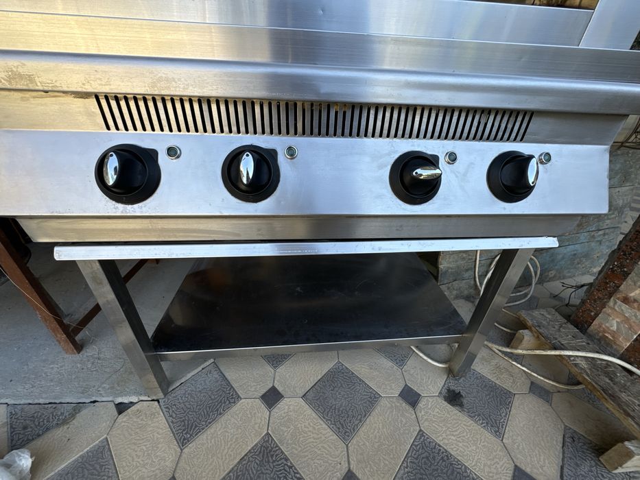 Нон пиширгич питсса қандолатчилик маҳсулотлари аъло даражади пиширади.