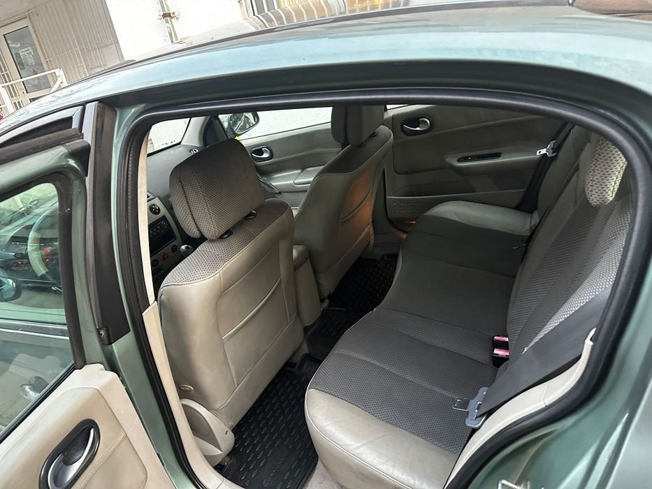 Renault Megane 2004 ! Benzina 1.4