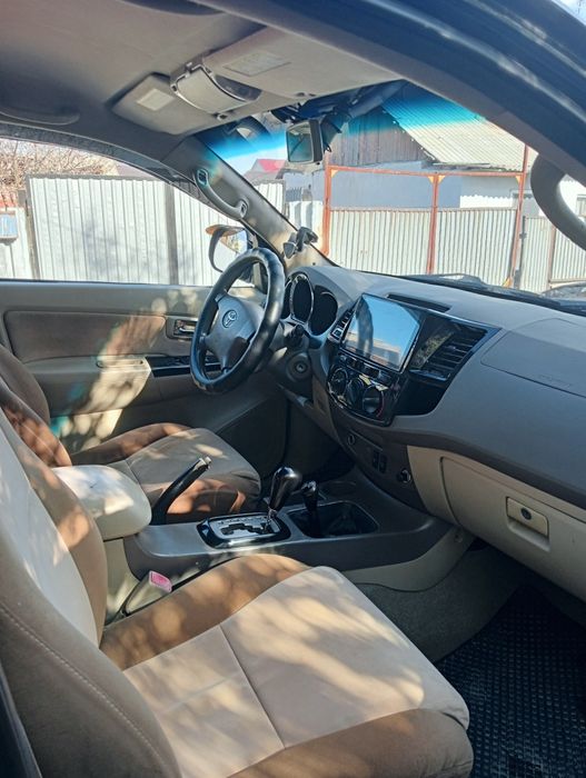 Тойота фортунер 2006 г.