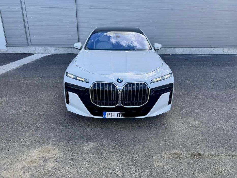 BMW SERIA 7. 40 x