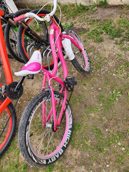 Vand bicicleta fetite