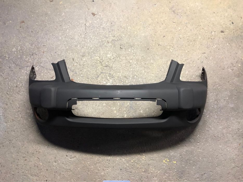 Предна броня Chevrolet HHR 2006-2012г. 22714713. #120V.