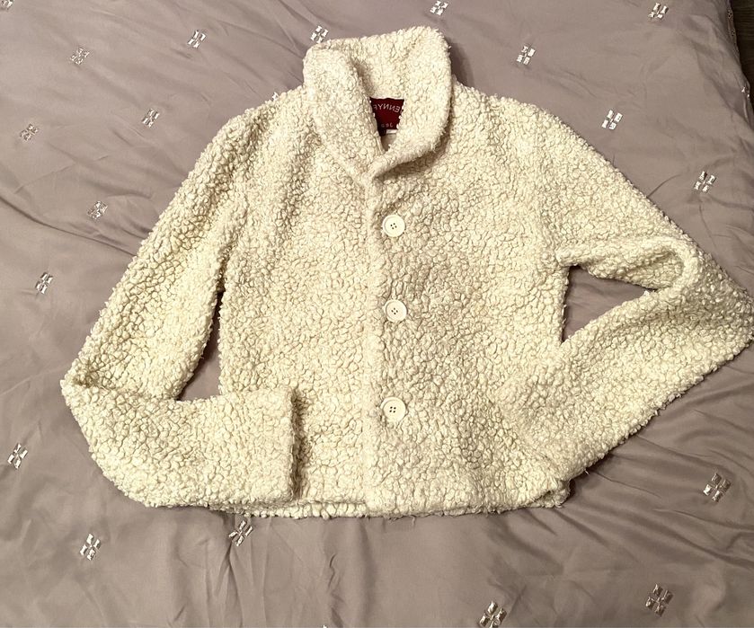 Дамско късо палтенце номер ХS