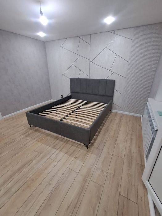 Кровати для спальни, матрацы.