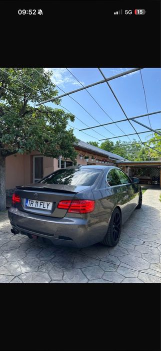 BMW 3 Series 2011 — imagine 5