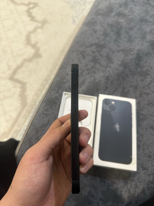 Продам iphone 13 в хорошем сост