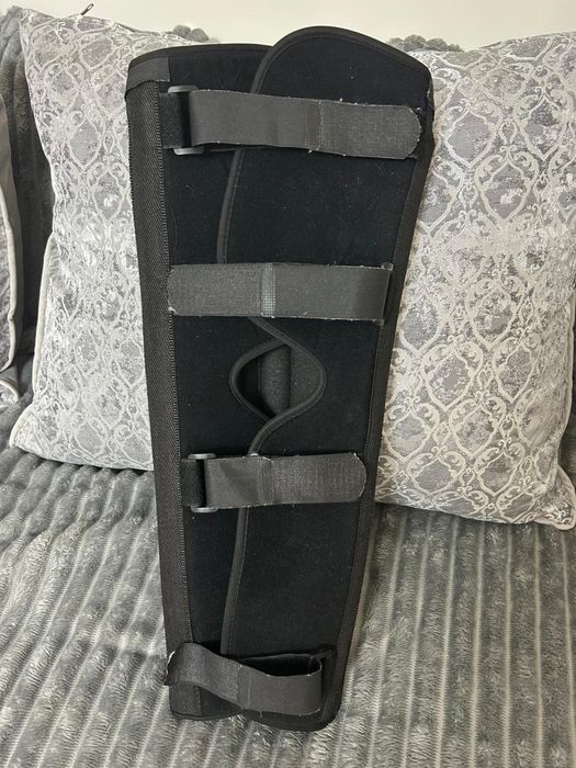 Ортез для коленного сустава