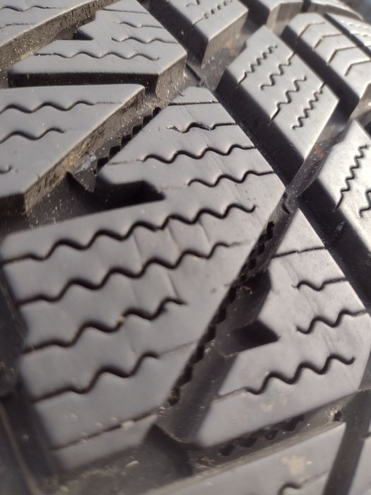 Почти нови 4бр.255/55/19 Kumho WS71 suv dot2523