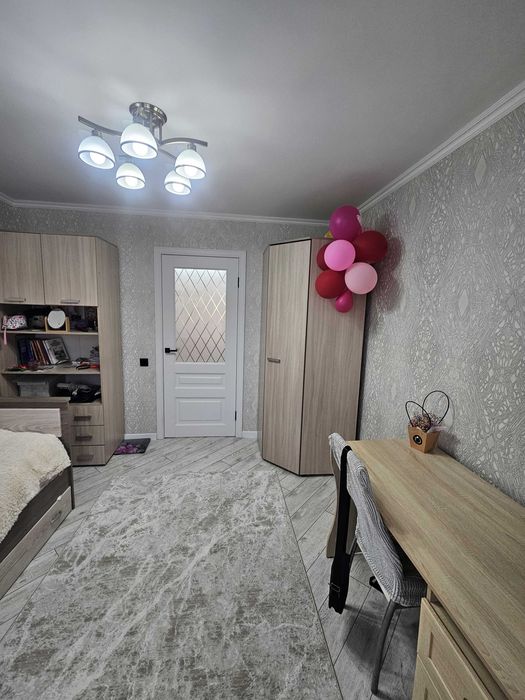 Продается 4 кон кв Кудайбердиева,91